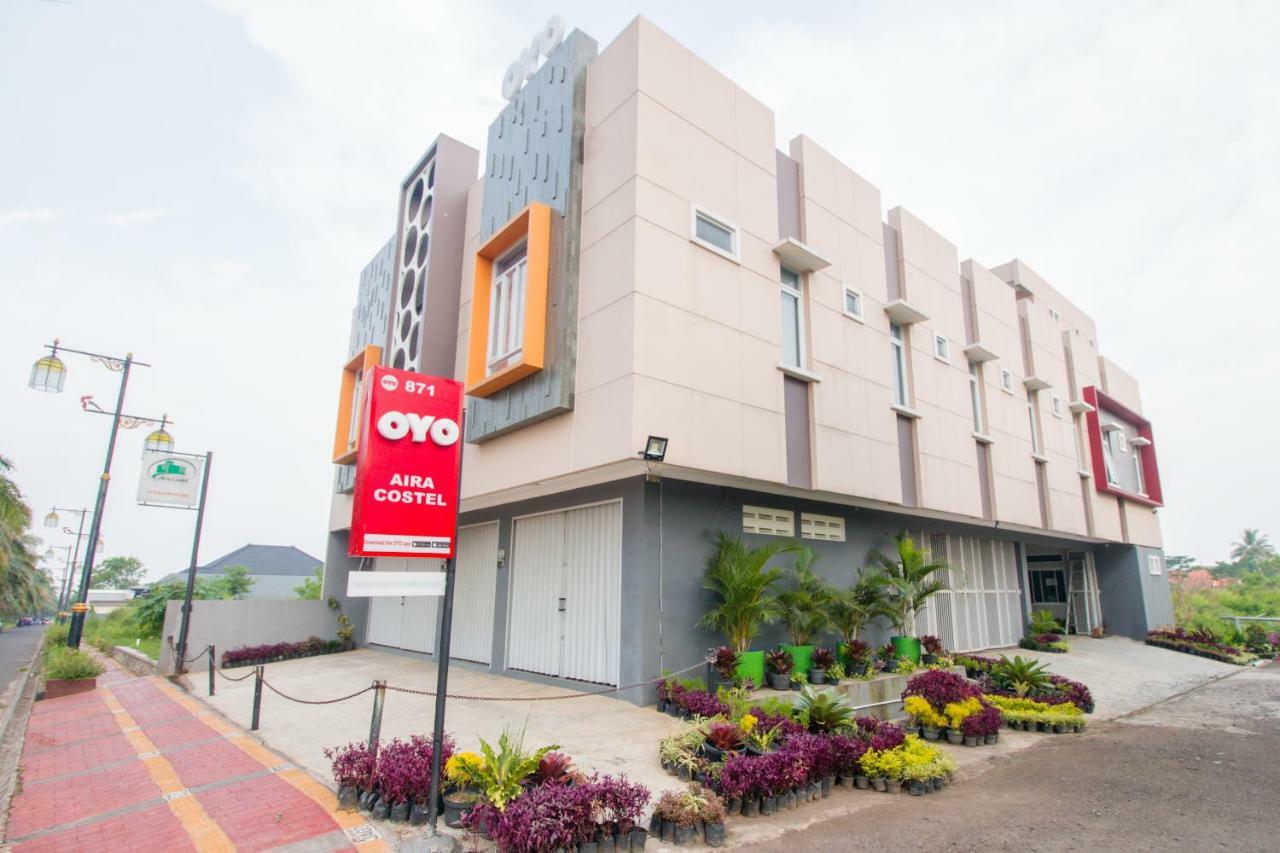 Oyo 871 Aira Costel Hotel Tjiandjur Exterior foto